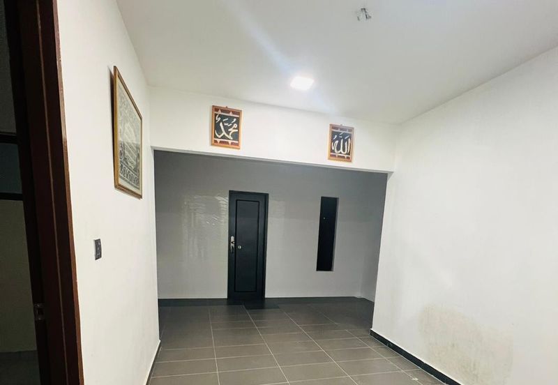 Tmn Orkid 1 STOREY[22x70] PartiallyRENO Jb.