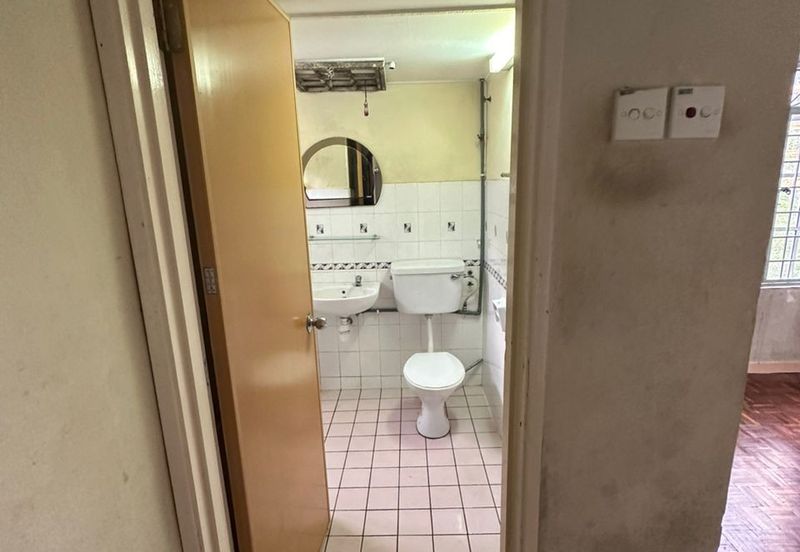 Casa Venicia Condominium