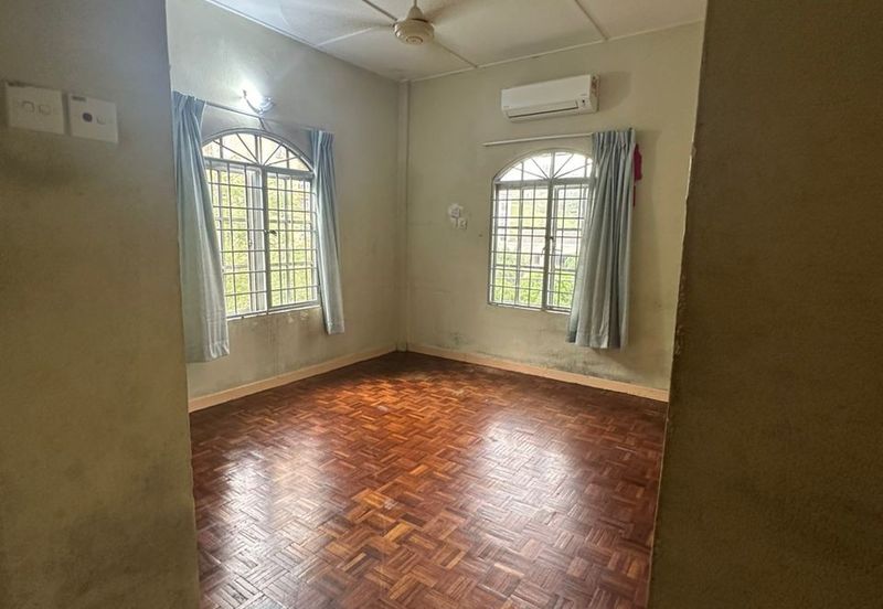 Casa Venicia Condominium