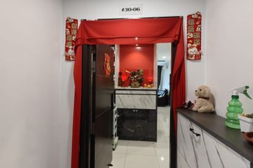 D'Summit Residences @ Kempas Utama