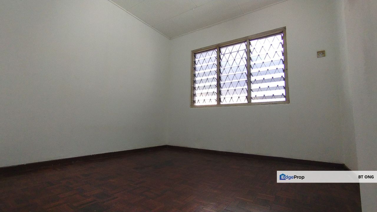 Newly Painted unit (Fulloan, Low Depo, 1st house buyer Welcome~), Kuala Lumpur, Wangsa Maju