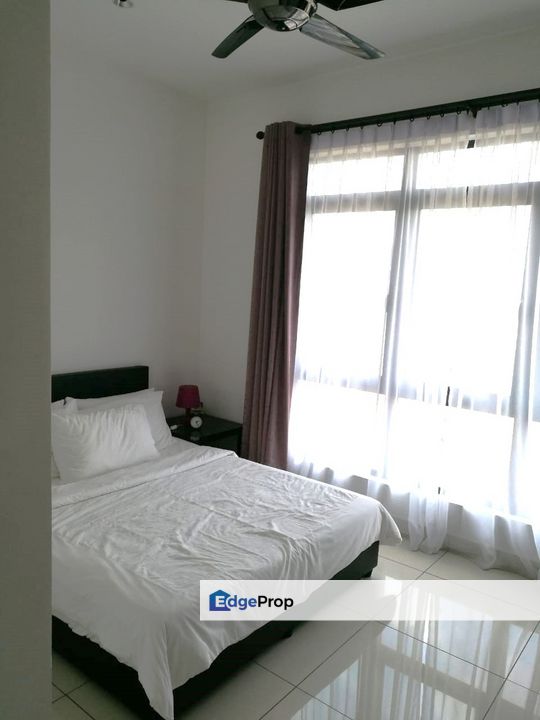 2R2B, fully furnished for SALE @ Trigon Luxury Residences, Setiawalk, Selangor, Puchong