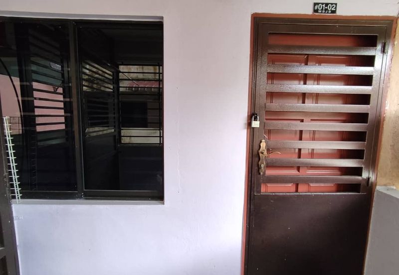 Flat Taman Impian Emas