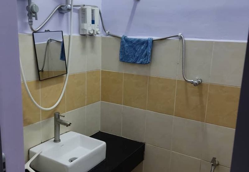 Flat Taman Impian Emas