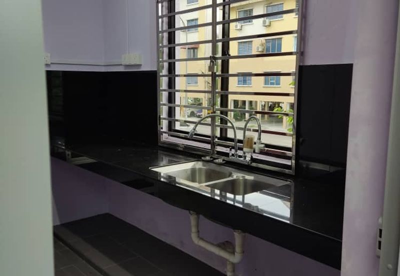 Flat Taman Impian Emas