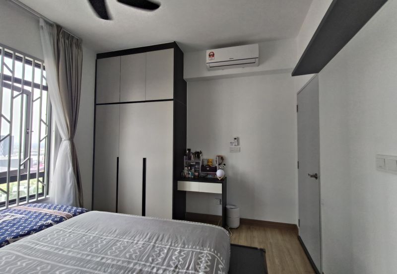 Amber Residence @ twentyfive.7