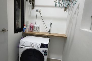 Amber Residence @ twentyfive.7