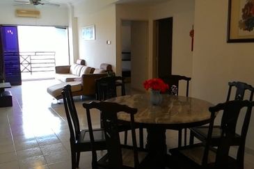 8th Avenue Condominium