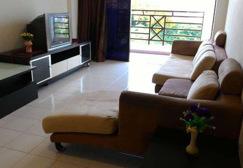 8th Avenue Condominium