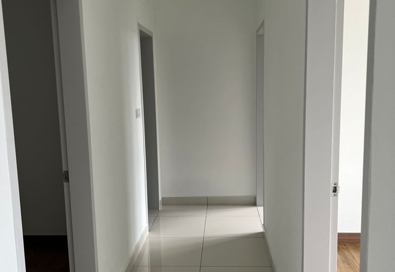 New unit! 3r2b2cp for SALE @ The Amber Residence, 25.7