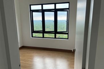 New unit! 3r2b2cp for SALE @ The Amber Residence, 25.7