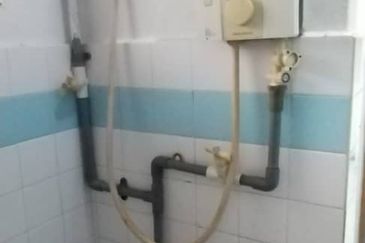 Flat Taman Ungku Tun Aminah