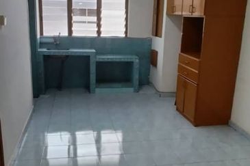 Flat Taman Ungku Tun Aminah