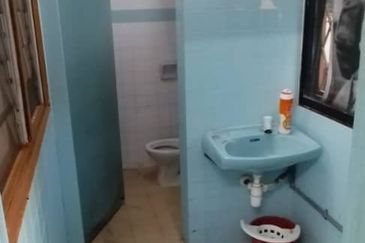 Flat Taman Ungku Tun Aminah