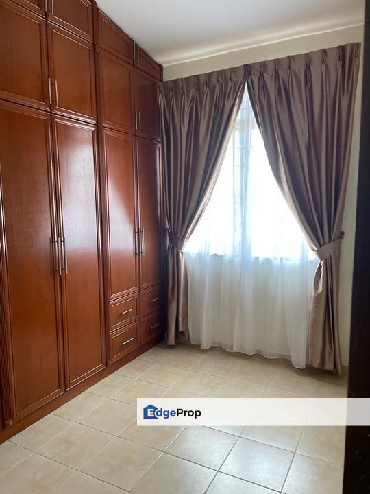 BIG Fully Furnish Bungalow Single Storey Ozana Villas  for Sale, Melaka, Ayer Keroh