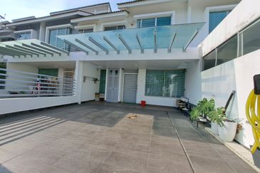 Move in Conditon, Extended Wet Kitchen - Ellis @ Bandar Bukit Raja