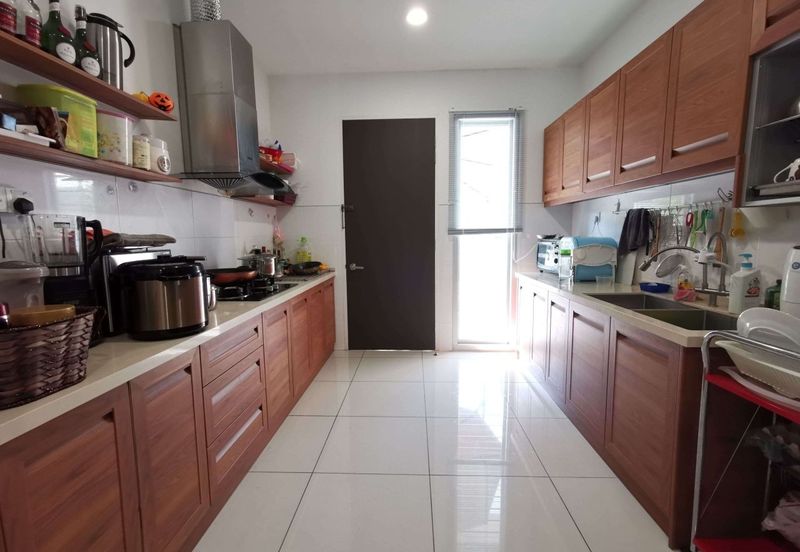 Arahsia Residences, Tropicana Aman