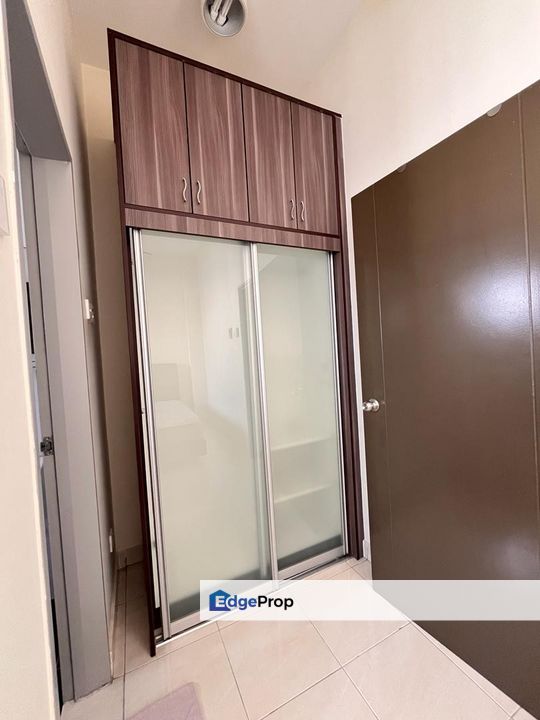 Lagoon Suites @ Kota Kemuning, Selangor, Kota Kemuning