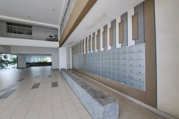 Seri Intan Apartment