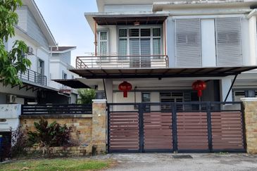 Renovated, fully furnished 4r3b @ Royal Ivory SP10, Bdr Saujana Putra