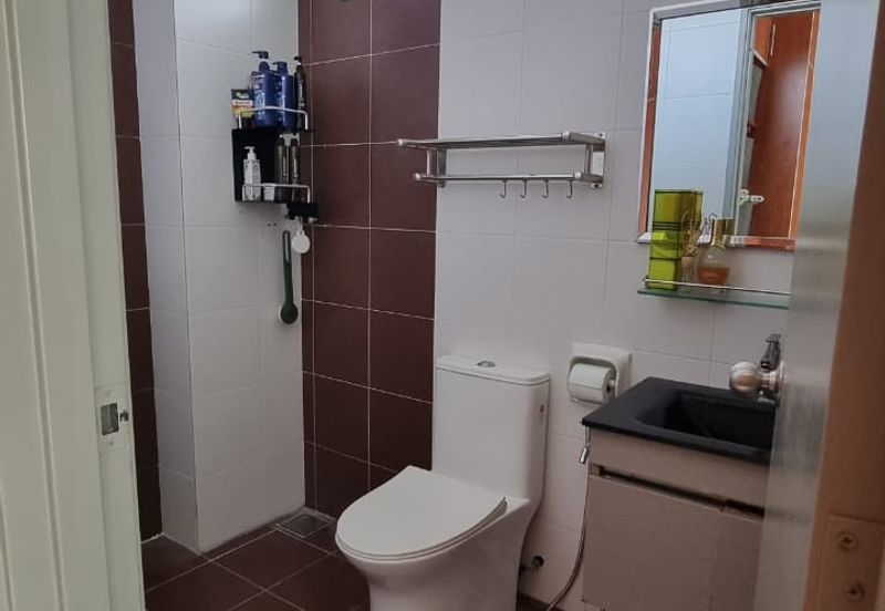 Renovated, fully furnished 4r3b @ Royal Ivory SP10, Bdr Saujana Putra