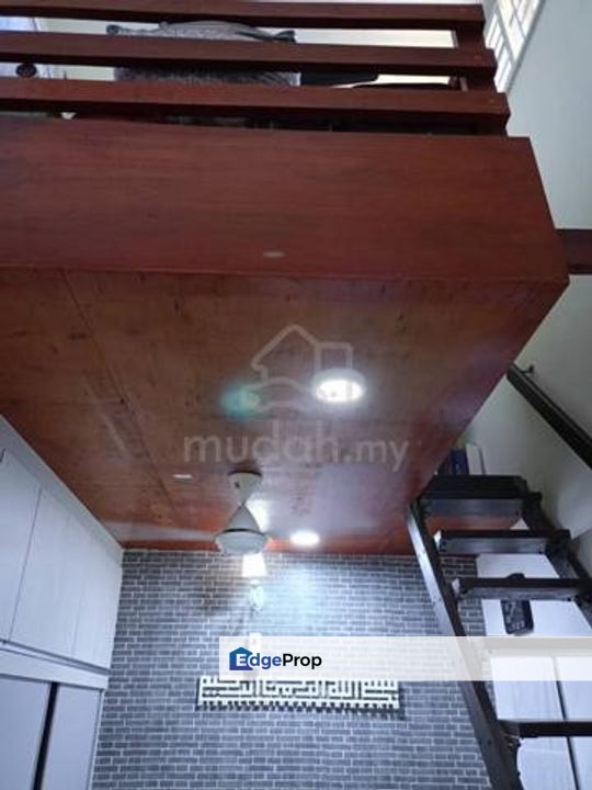 Rumah End Lot Cantiiikk Menawan & SelesaCHARMING BEAUTIFUL END LOT HOUSE FOR SALE Kapar Klang End Lot Single Storey Terrace House FREEHOLD  RM 499,000, Selangor, Kapar 