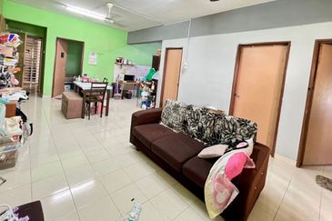 Persanda 3 Apartment