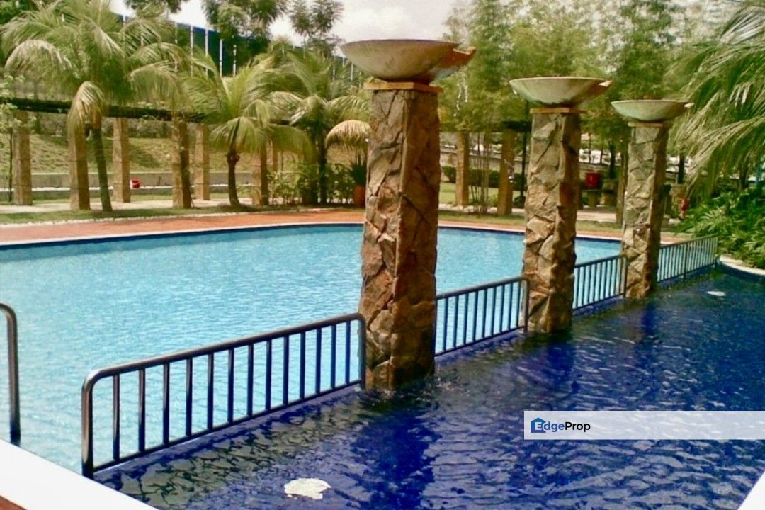 Fully Furnished Villamas Puchong Jaya Kinrara, Selangor, Puchong