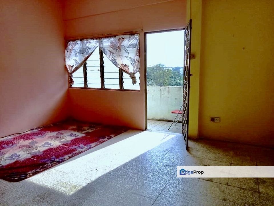 Flat Taman Sri Langat Sungai Chua Kajang, Selangor, Kajang