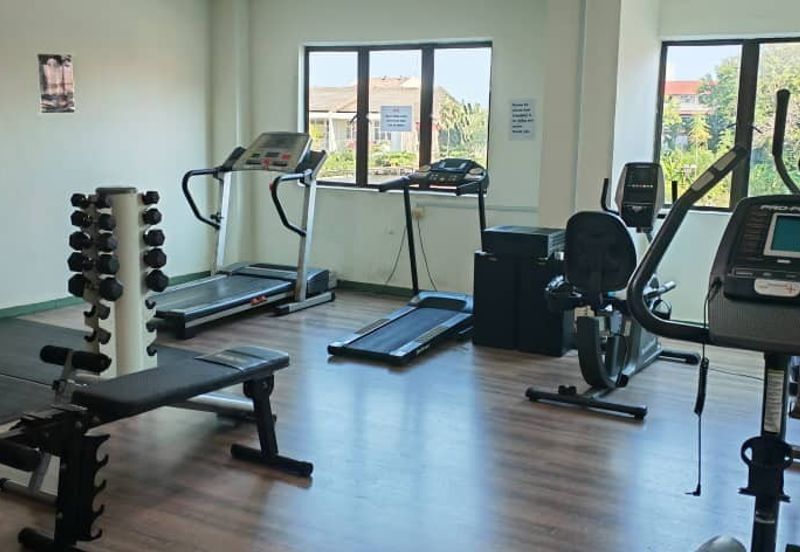 Huge FREEHOLD 3 Storey Terrace House for Sale at Ujong Pasir 24x70 