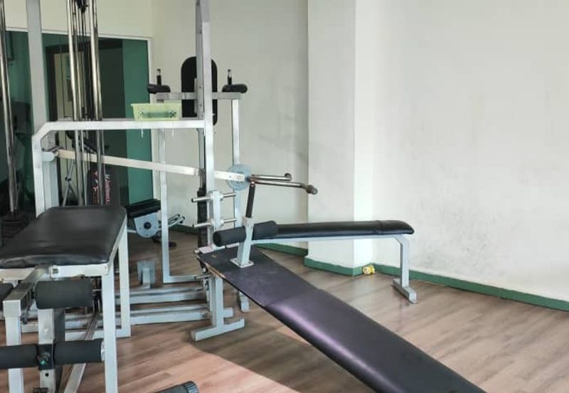 Huge FREEHOLD 3 Storey Terrace House for Sale at Ujong Pasir 24x70 