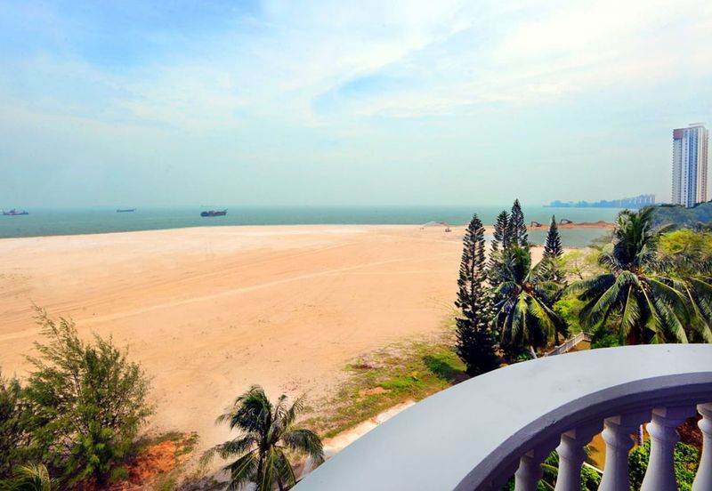 KONDOMINIUM SERI BAYAN