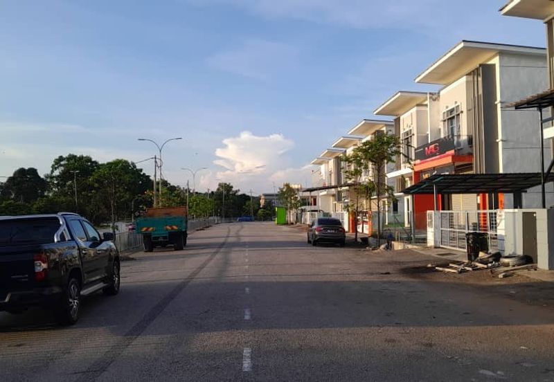 1.5 Storey Semi-D Factory for Sale at Tasik Utama Ayer Keroh Melaka