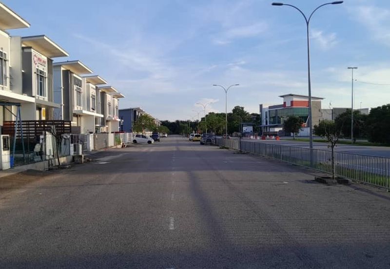 1.5 Storey Semi-D Factory for Sale at Tasik Utama Ayer Keroh Melaka
