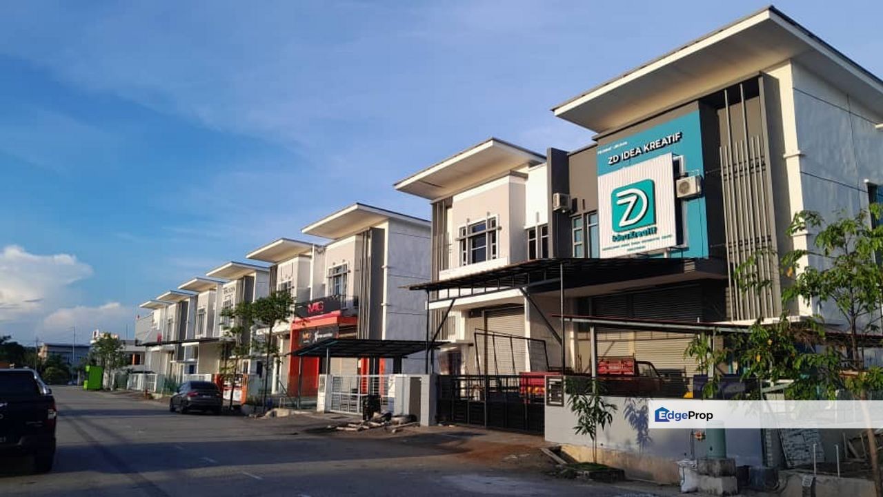 1.5 Storey Semi-D Factory for Sale at Tasik Utama Ayer Keroh Melaka, Melaka, Ayer Keroh