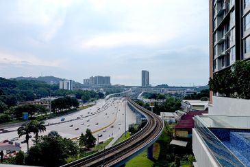 Emerald 9 Condominium