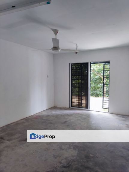 FOR SALE: Kenaga Apartment (Taman Bunga Raya, Bukit Beruntung / 3R2B), Selangor, Hulu Selangor