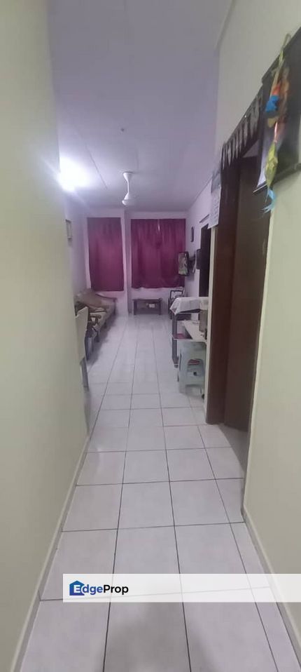 FOR SALE: Flat (Centerpoint, Batu Caves / 3R1B), Selangor, Batu Caves 