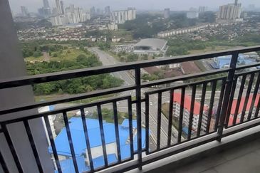 SKS Habitat Apartment, Larkin