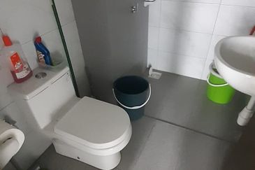 SKS Habitat Apartment, Larkin