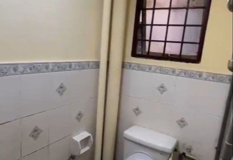 SHOP APARTMENT BATU CAVES FOR SALE