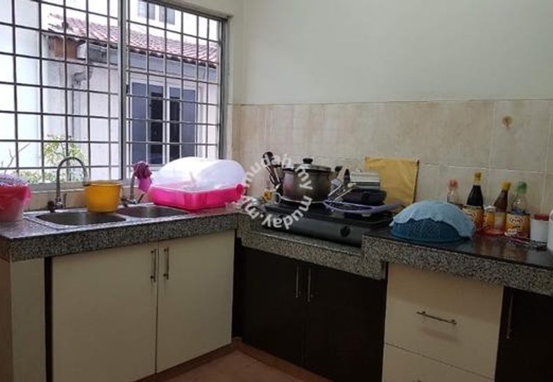 Sungai buloh taman sri buloh 2 storey terrace house freehold rm600k