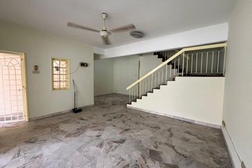 Freehold 2 storey terrace for SALE @ Taman Bunga Negara, Shah Alam