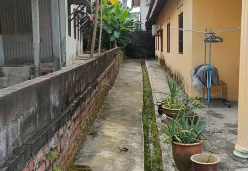 Kampung Bendahara