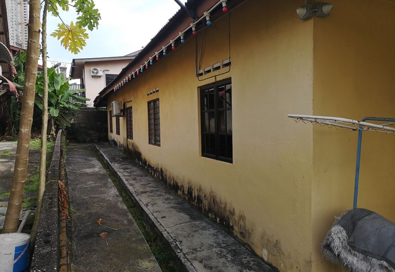 Kampung Bendahara