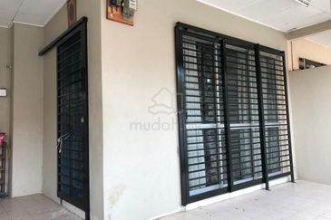 Sungai Buloh Desa Coalfields 2 Storey Terrace House Freehold 1600 sq.ft RM 430,000 
