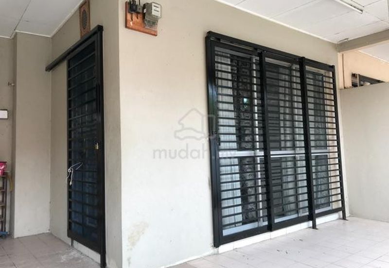 Sungai Buloh Desa Coalfields 2 Storey Terrace House Freehold 1600 sq.ft RM 430,000 