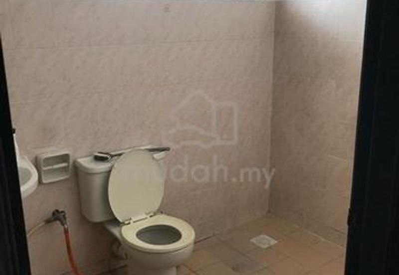 Sungai Buloh Desa Coalfields 2 Storey Terrace House Freehold 1600 sq.ft RM 430,000 