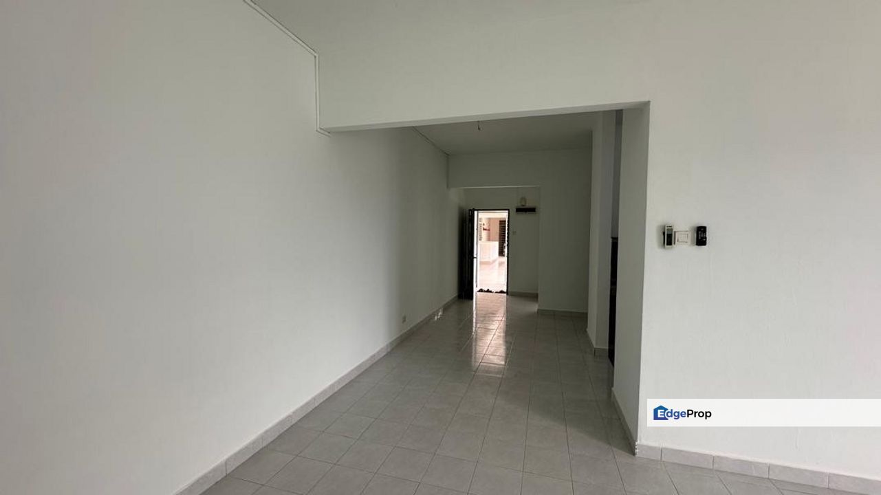 162 Residency Selayang Apartment for Sale, Selangor, Selayang