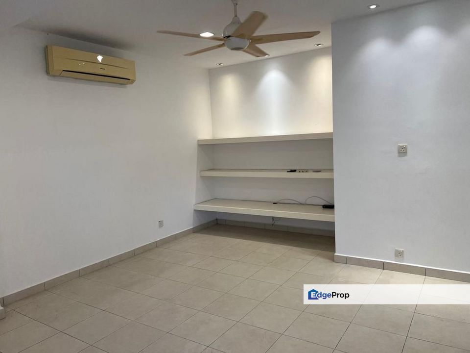 Taman Putra Prima Puchong 2 Storey Gated & Guarded, Selangor, Puchong